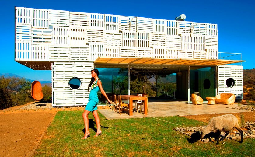 Infiniski Manifesto House